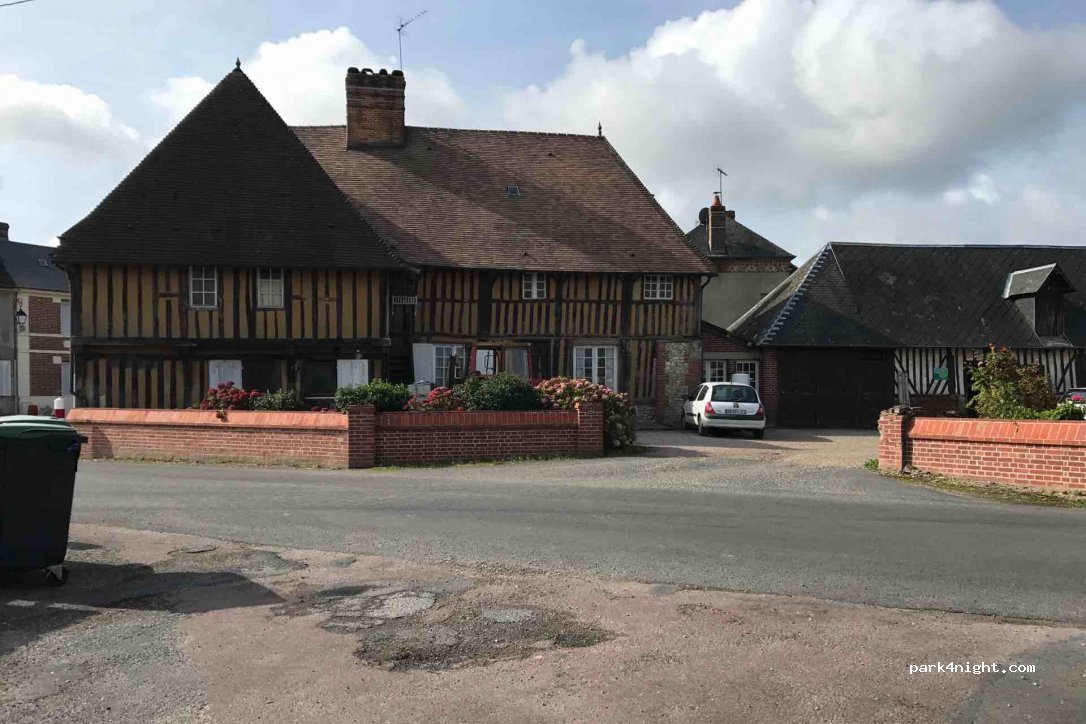 (14130) Saint-Philbert-des-Champs - Voie Communale Lotissement Communal de l'Église — foto 2