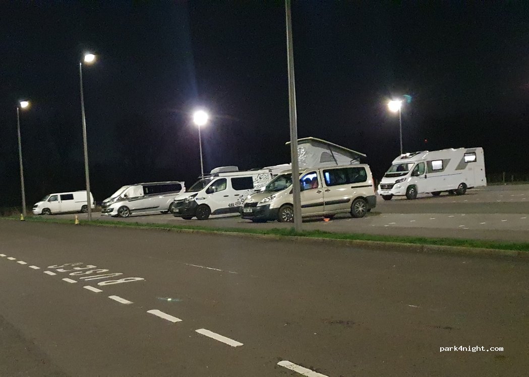 (FK2 7ZT) Grangemouth - — foto 3