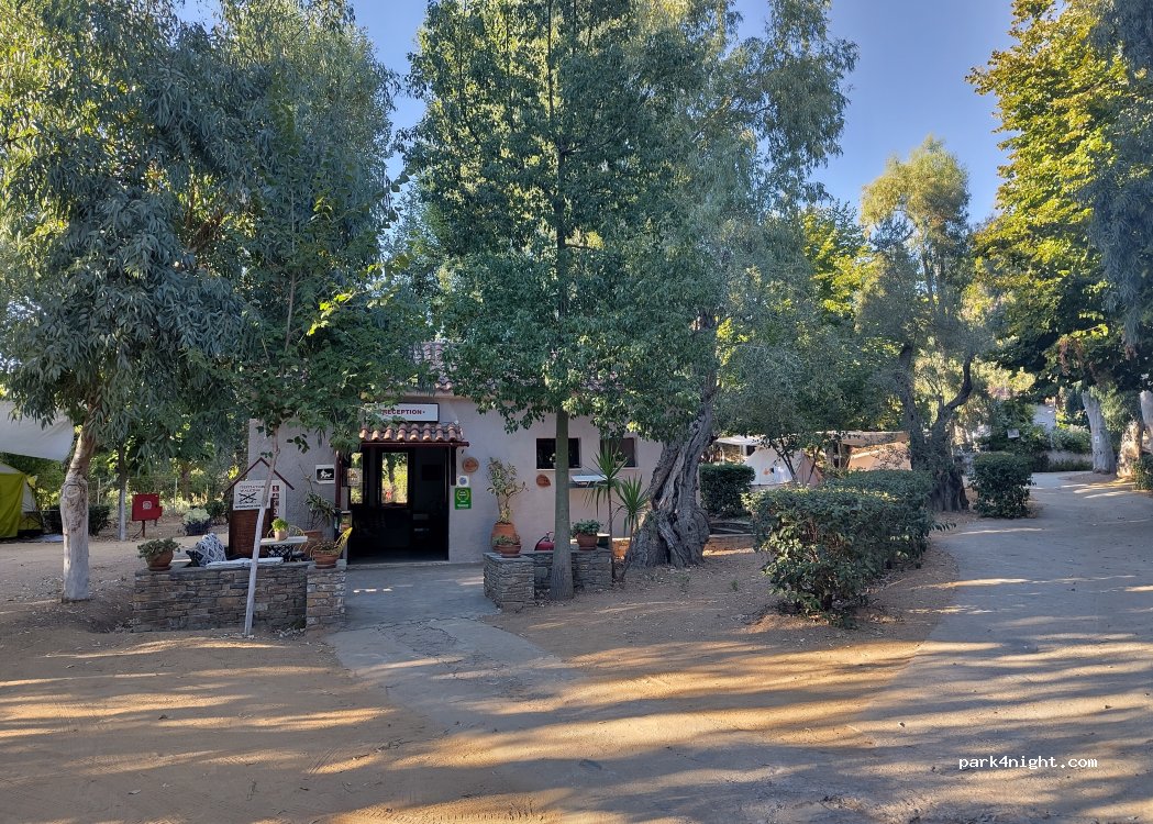 Camping Louisa παραλια — foto 2
