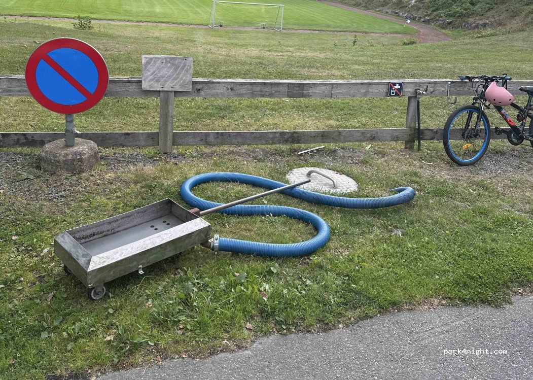(615 33) Valdemarsvik - Festplatsvägen — foto