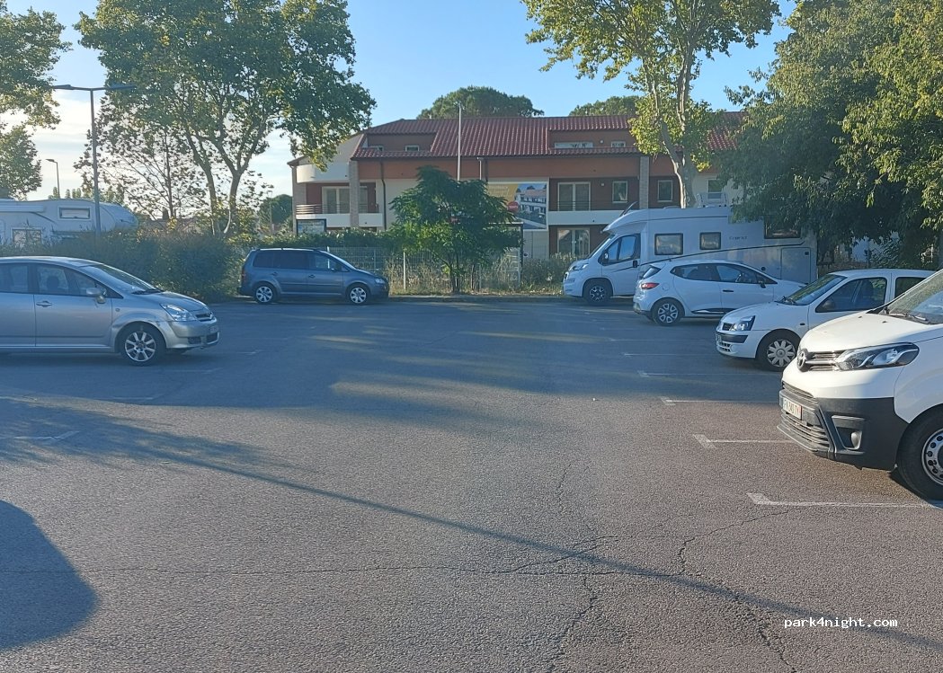 (34110) Mireval - D 612 — foto