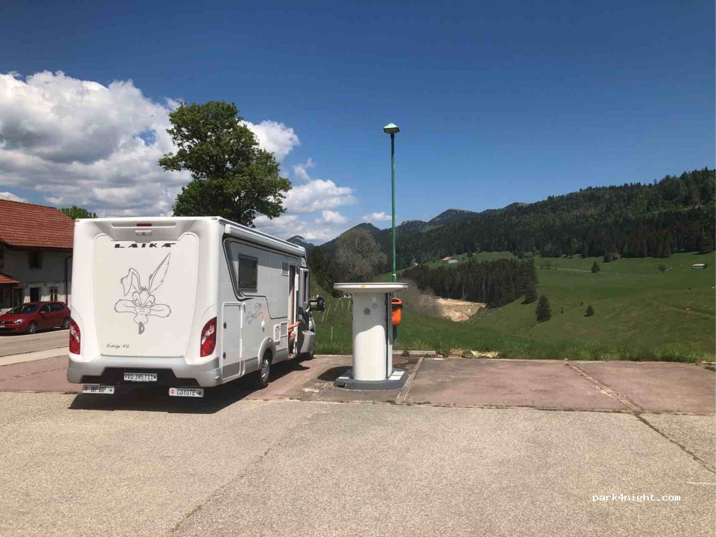 (1454) Sainte-Croix - 24 Grand-Rue — foto