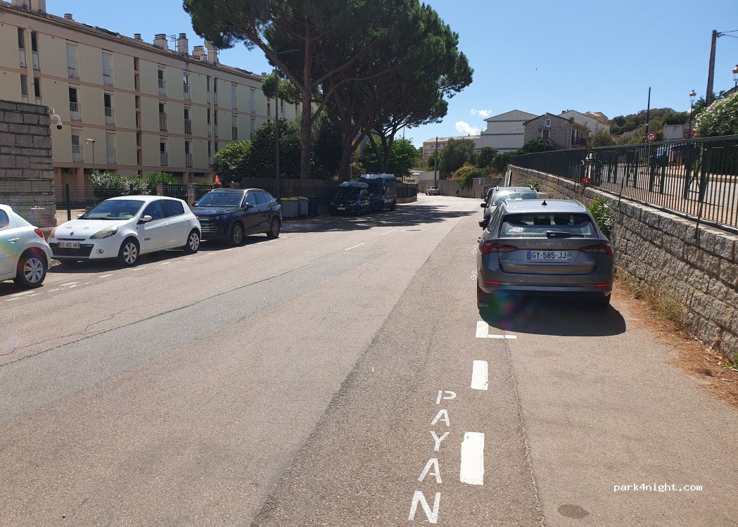 (20137) Porto-Vecchio - Rue Mansuetus Alessandri — foto 2