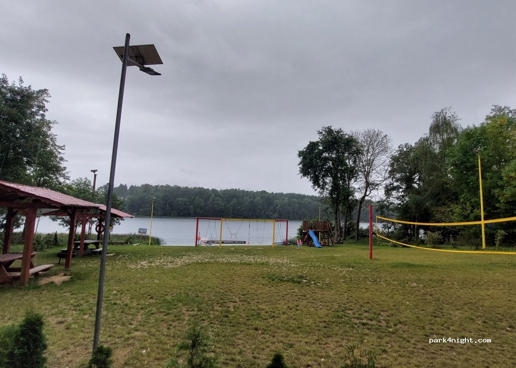 (73-231) Żeńsko - — foto