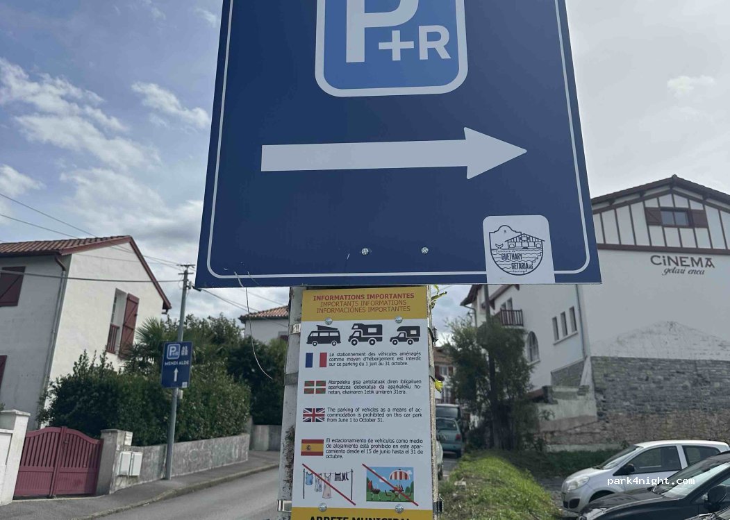 (64210) Guéthary - Rue Adrien Lahourcade — foto 2