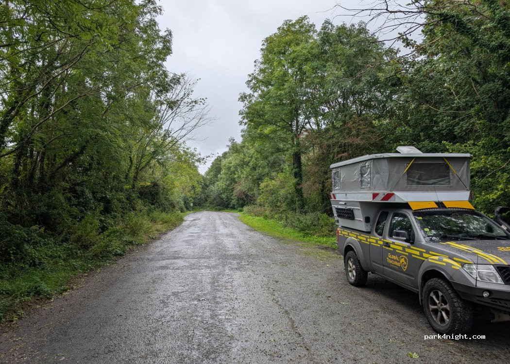 (V92YP90) Caherbreagh - Unnamed Road — foto 2