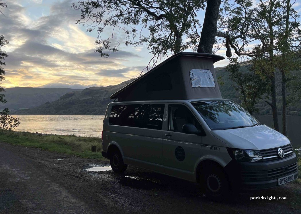 (PH6 2NL) St Fillans - South Loch Earn Road — foto
