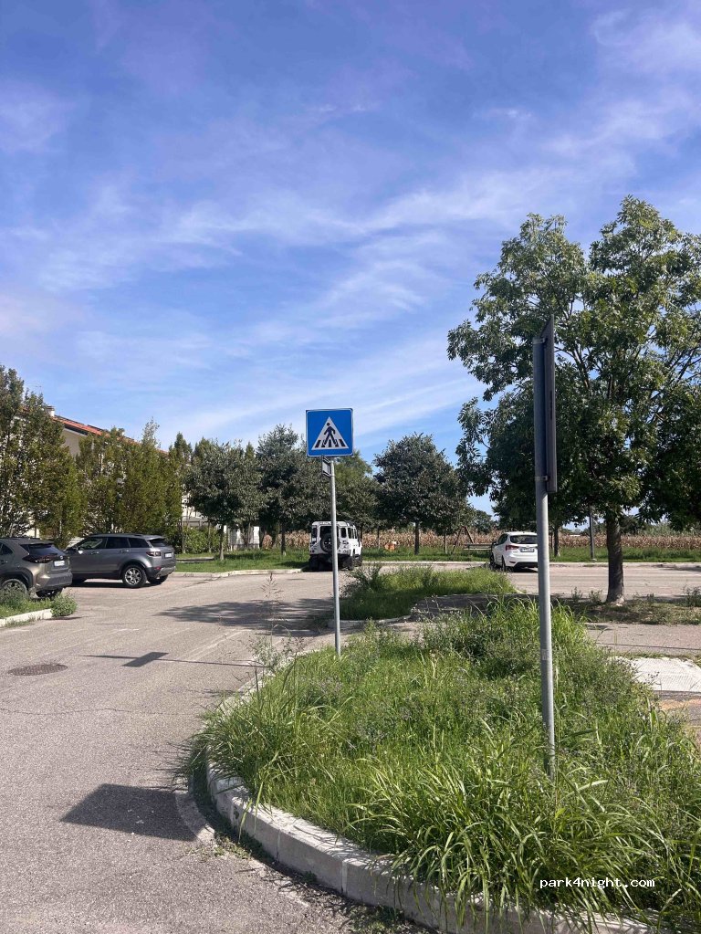 (47042) Cesenatico - Via Cantalupo — foto
