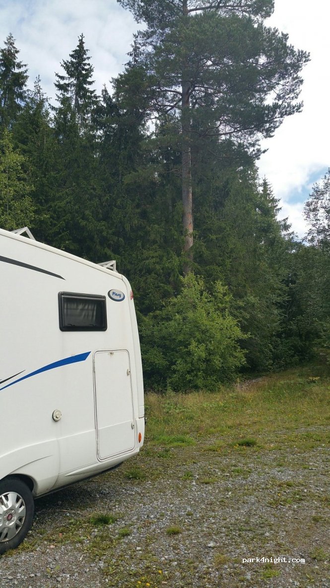 (696 92)  - 131 Axsjö Janstorp — foto