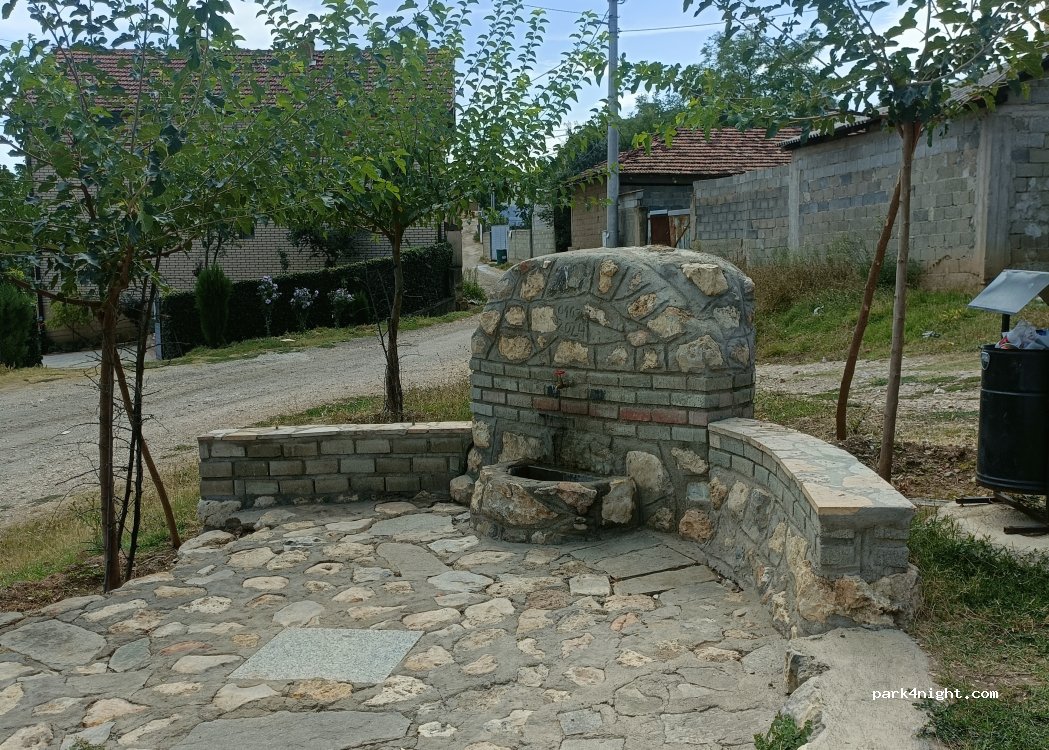 (1300) Romanovce - Unnamed Road — foto