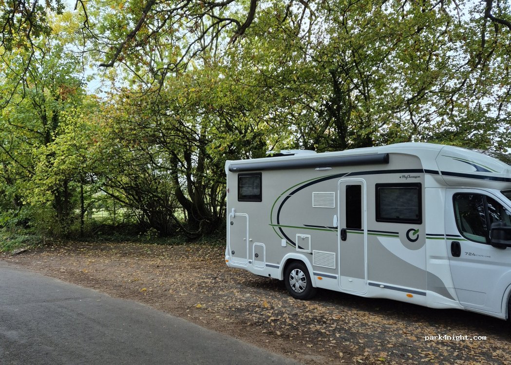 (GL54 2HS) Cotswold - Becky Hill — foto 3