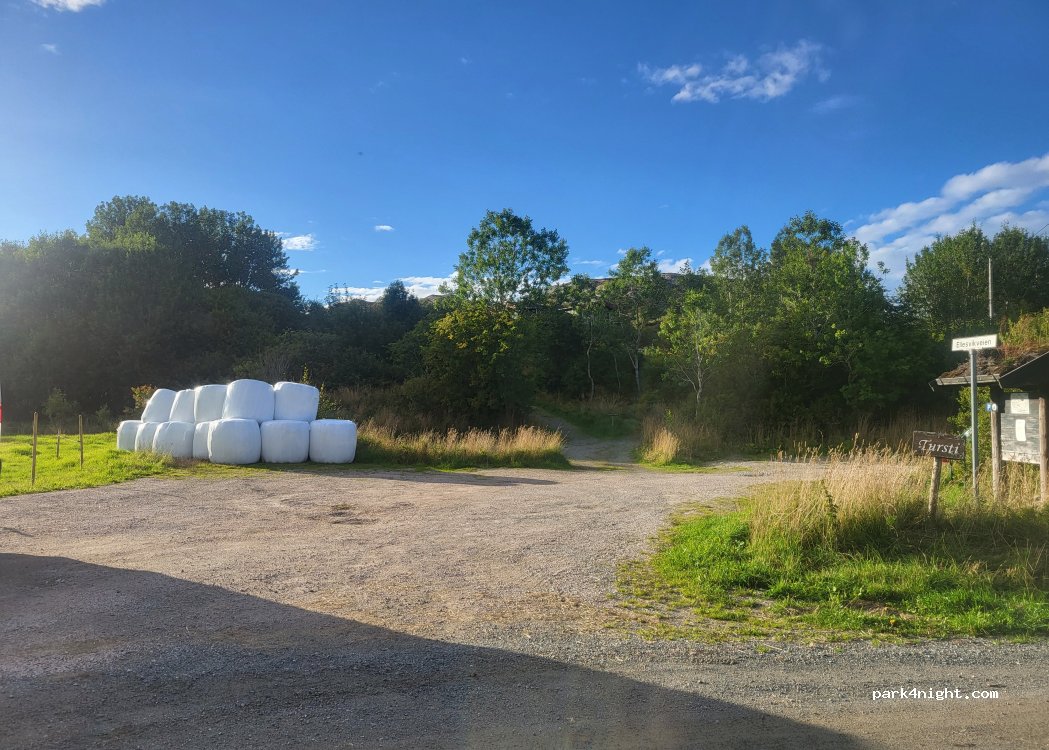 (7242) Knarrlagsundet - Ellesvikveien — foto