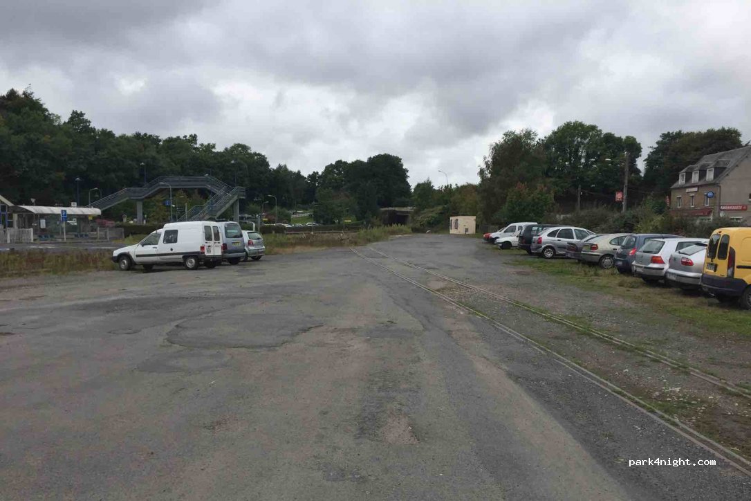 (50800) Villedieu-les-Poêles - 6062 Avenue du Maréchal Leclerc — foto 2