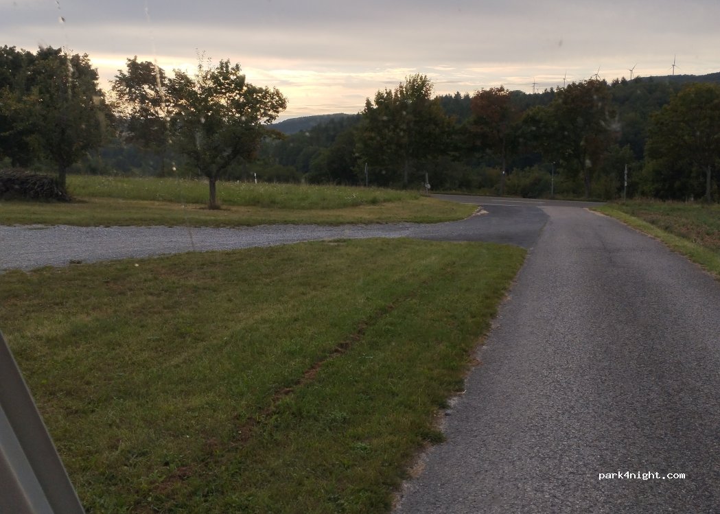 (97877) Lindelbach - Mittlere Dorfstraße — foto 3