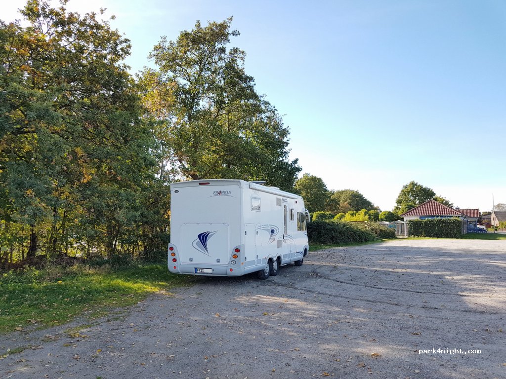 (26340) Zetel - 44 Südenburg — foto 2