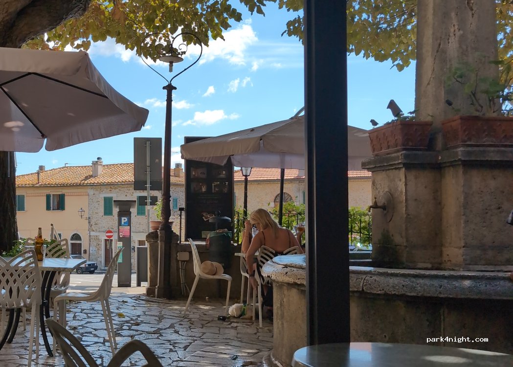 (58014) Manciano - Via Italia in Montemerano — foto