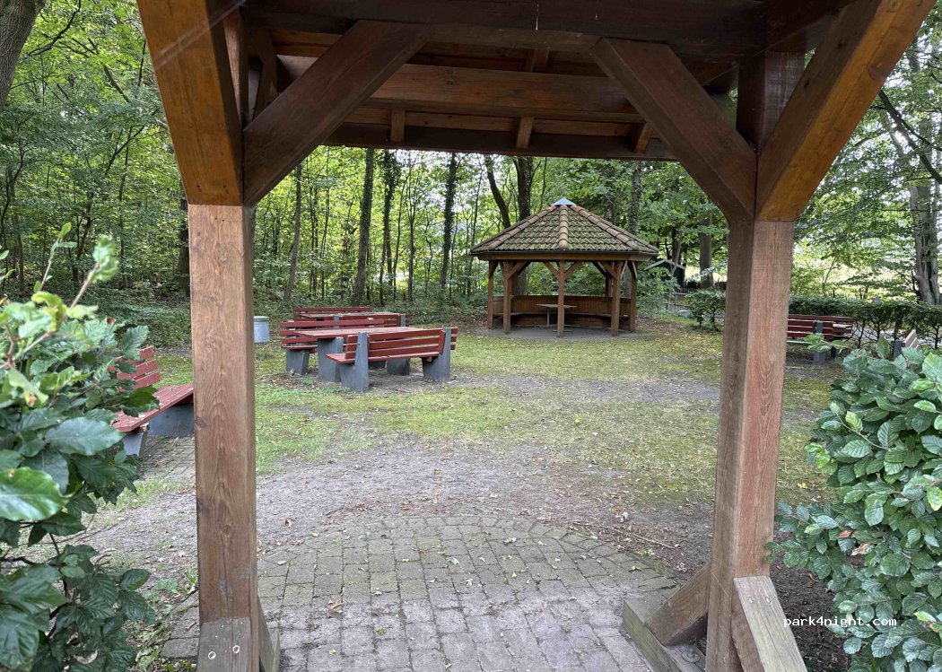 (27432) Basdahl - Am Sportplatz — foto