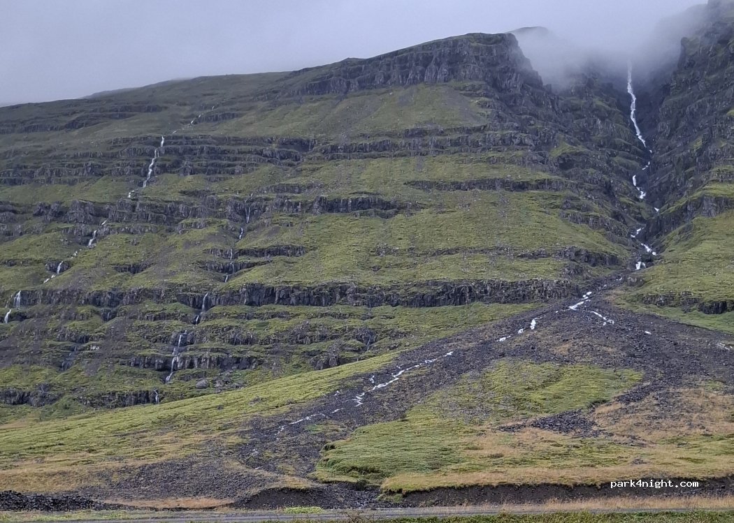 (715) Fjordhur - Mjóafjarðarvegur — foto