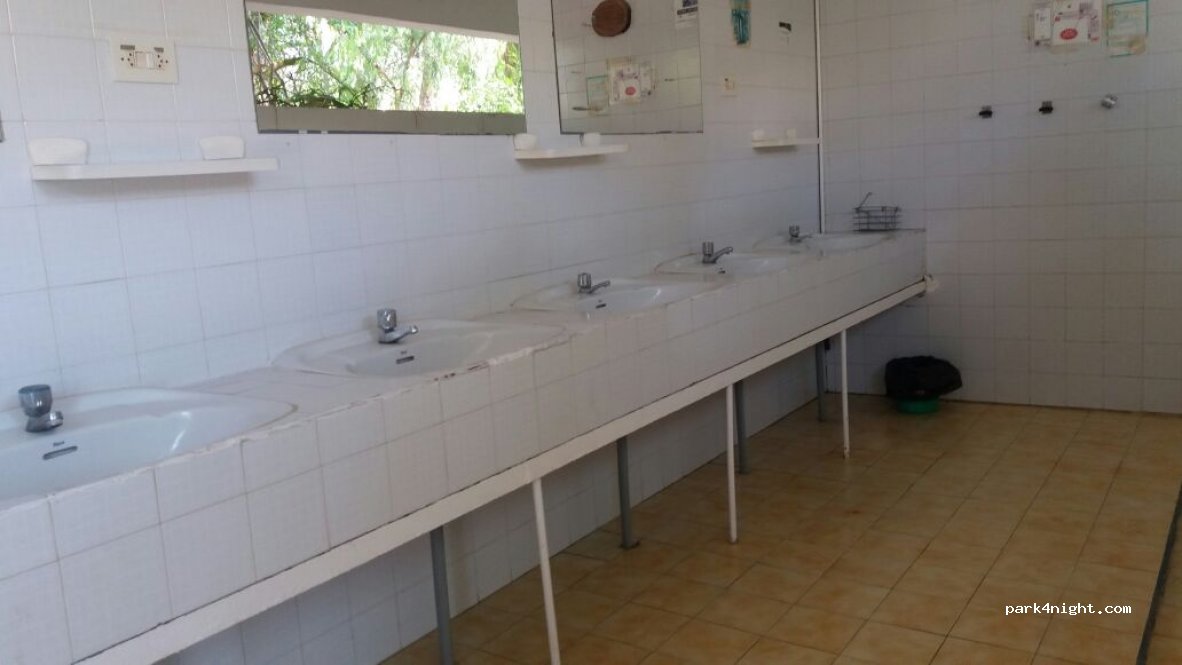 Camping Huerta Romero en Granada — foto