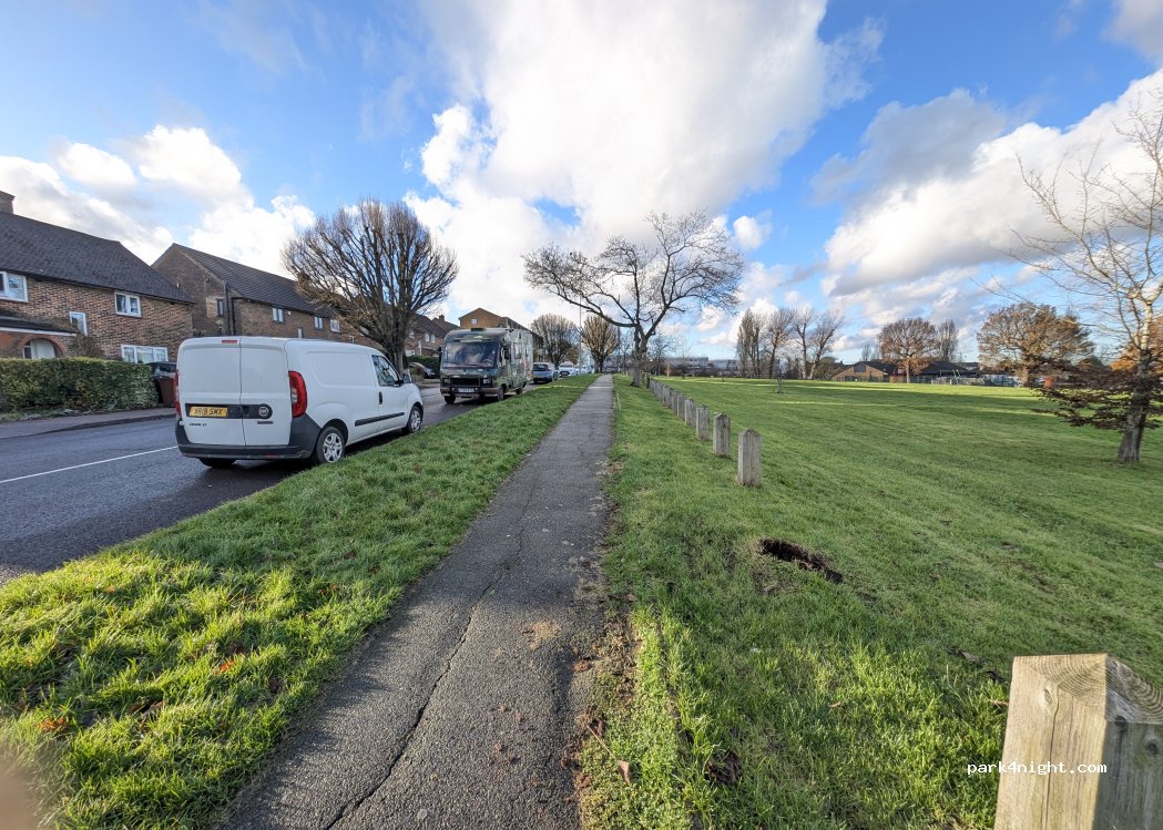 (WD6 2HS) Hertsmere - Ripon Way — foto 2
