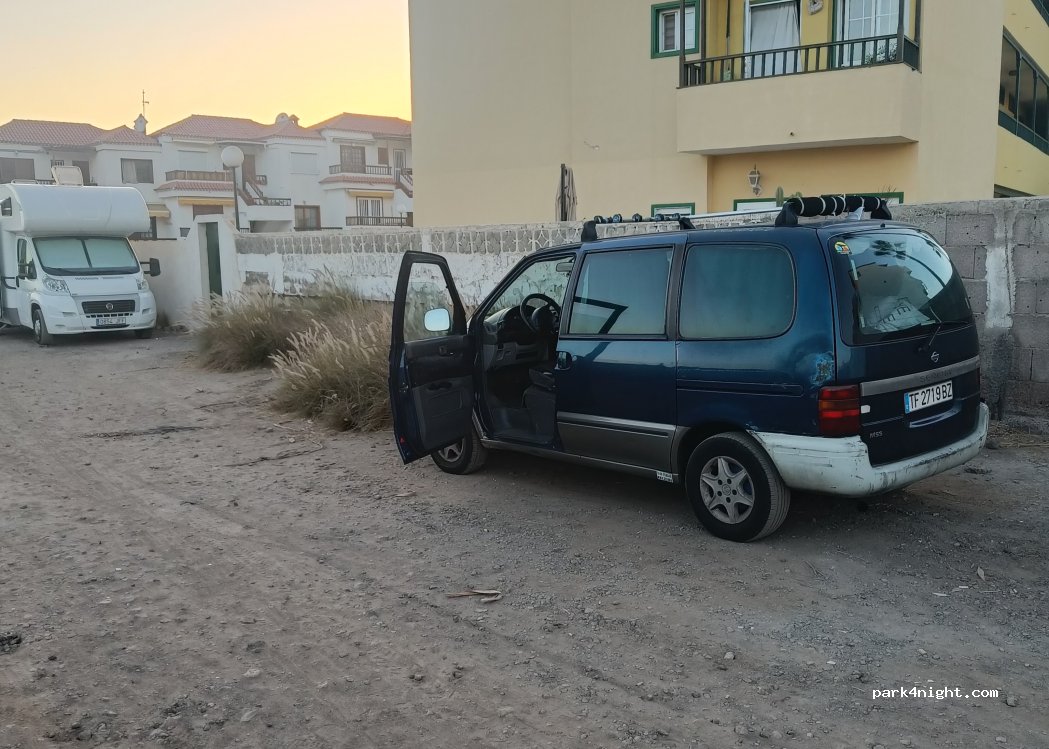 (38683) Guía de Isora - Paseo Perenquén — foto