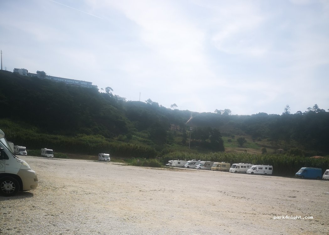 (2450-106) Nazaré - Rua dos Galeões — foto 2