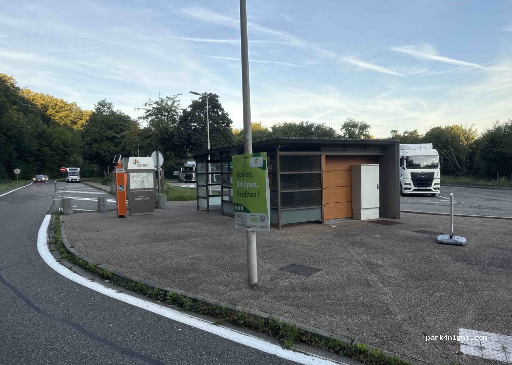 (67700) Eckartswiller - Aire de Danne-et-Quatre-Vent — foto 3