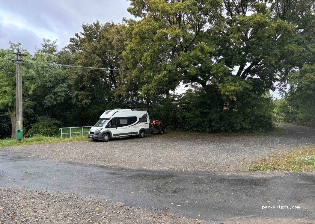 (76861) Slavkov pod Hostýnem - Unnamed Road — foto