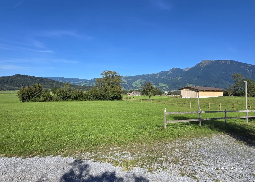 Allein im Grünen – 1 Stellplatz für Camper — foto 3