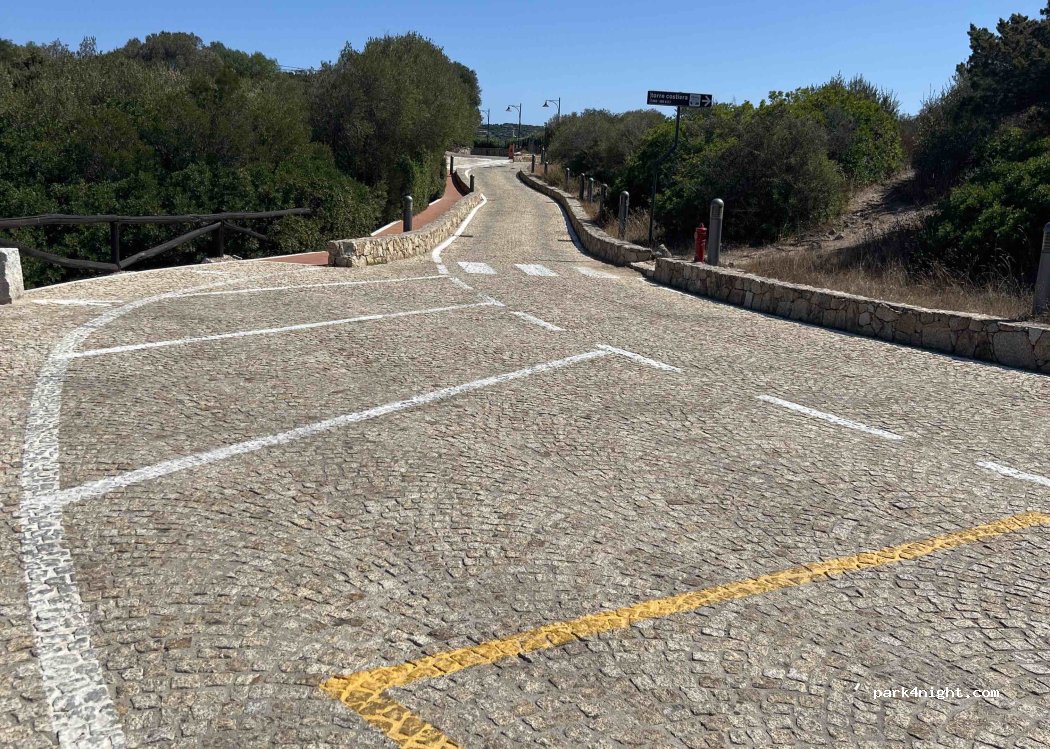 (07026) Olbia - Via G. Bonanno — foto