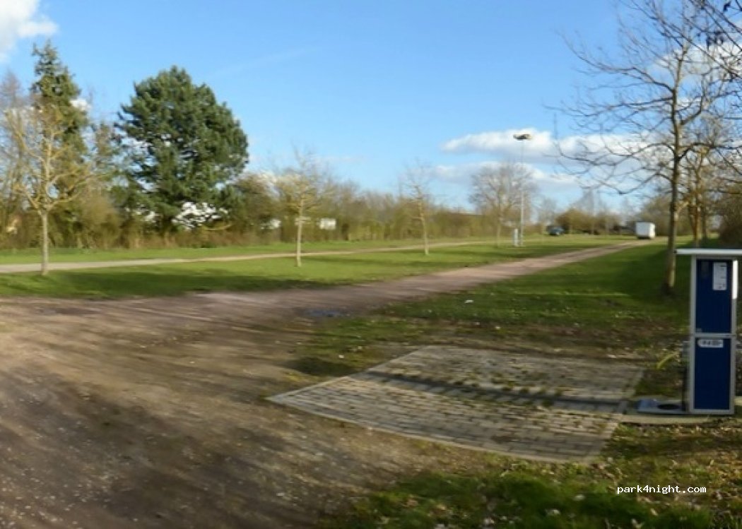 Reisemobilstellplatz Napoleonshöhe — foto 5
