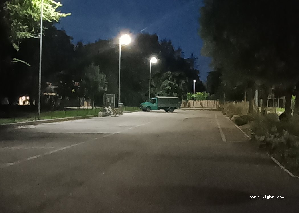 (55042) Forte dei Marmi - Via Francesco Carrara — foto 2