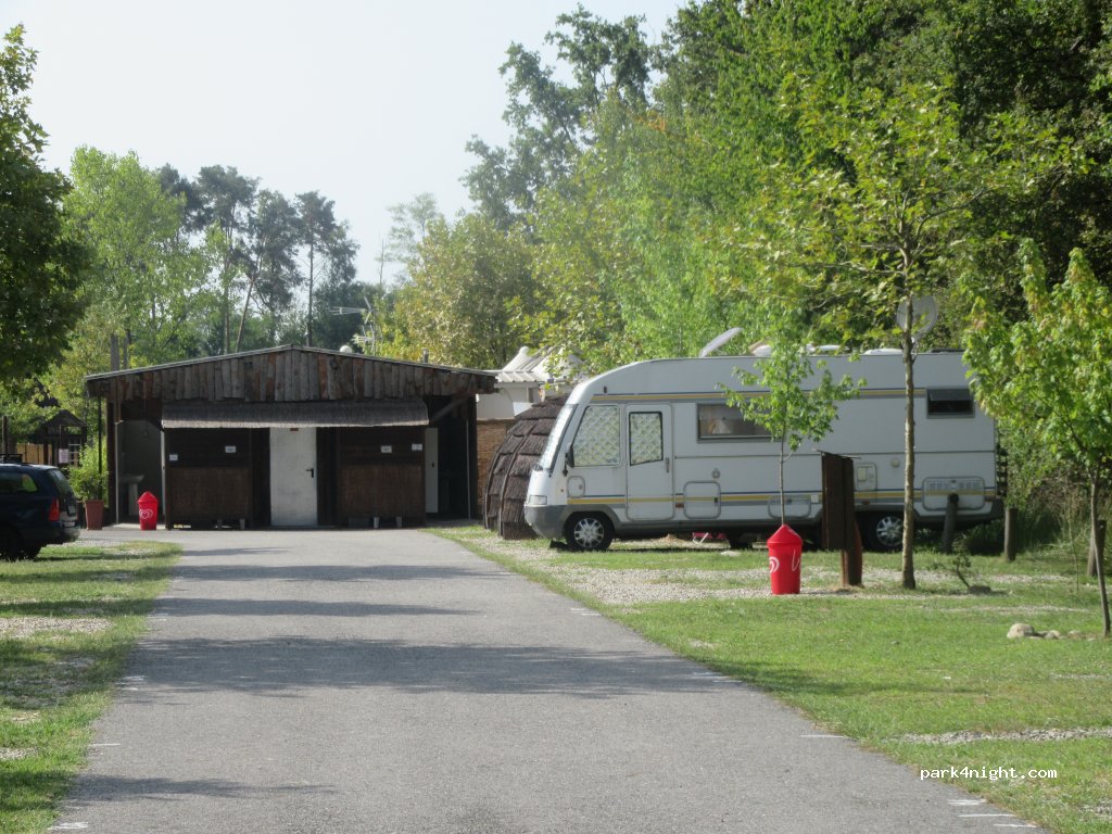 Pombia Safari Park camping — foto 2
