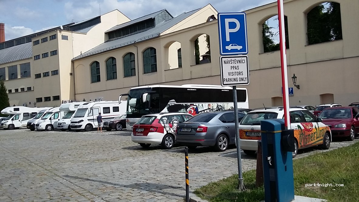 (301 00) Pilsen - U Prazdroje, brasserie Urquell — foto