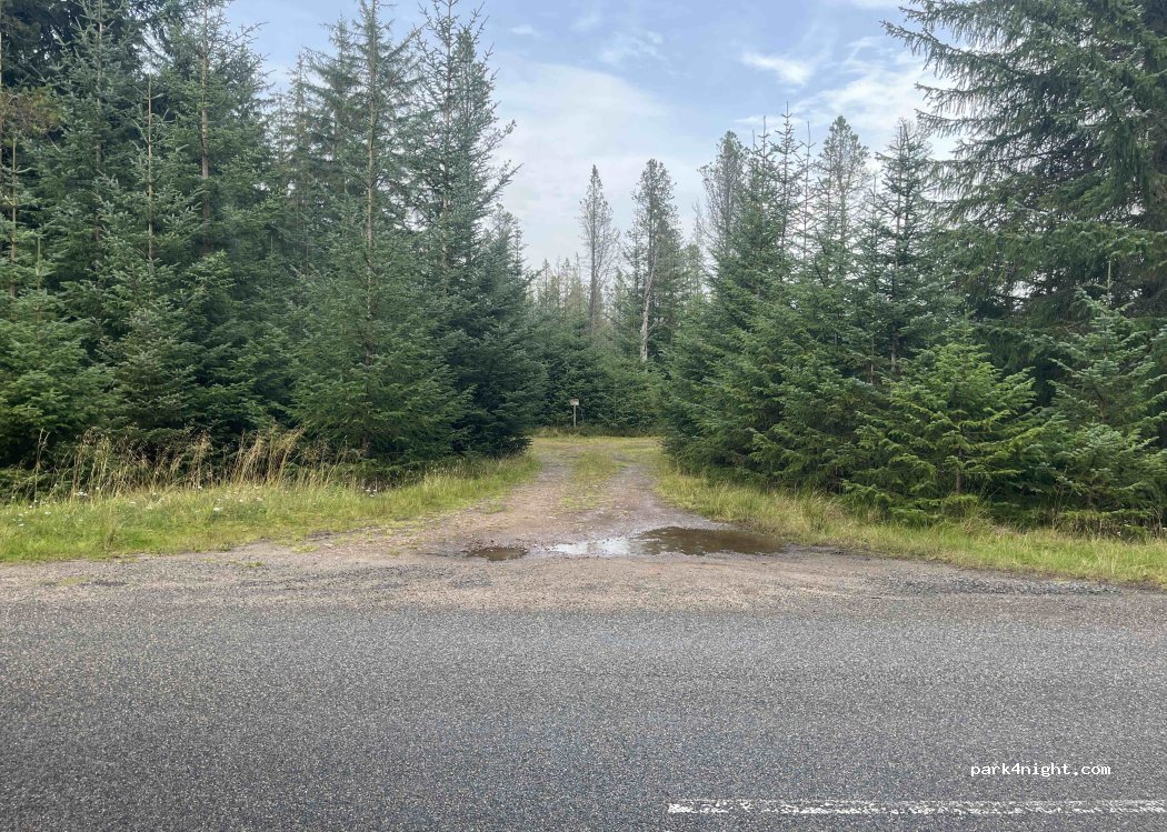 (AB37 9EX) Tomintoul - B9008 — foto