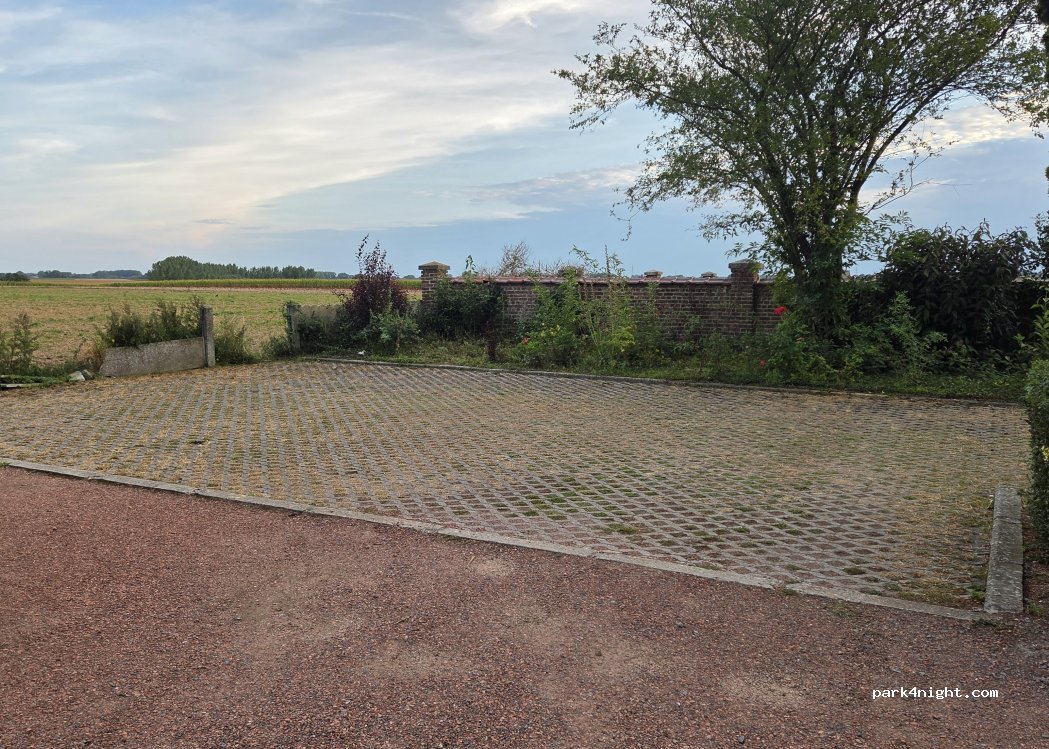 (7870) Lens - Rue des Trieux — foto 2