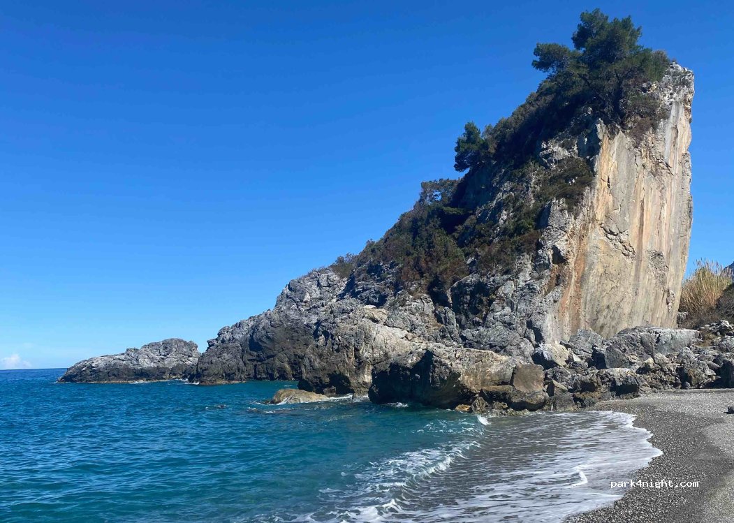 (340 14) Paralia Chiliadou - Unnamed Road — foto 4