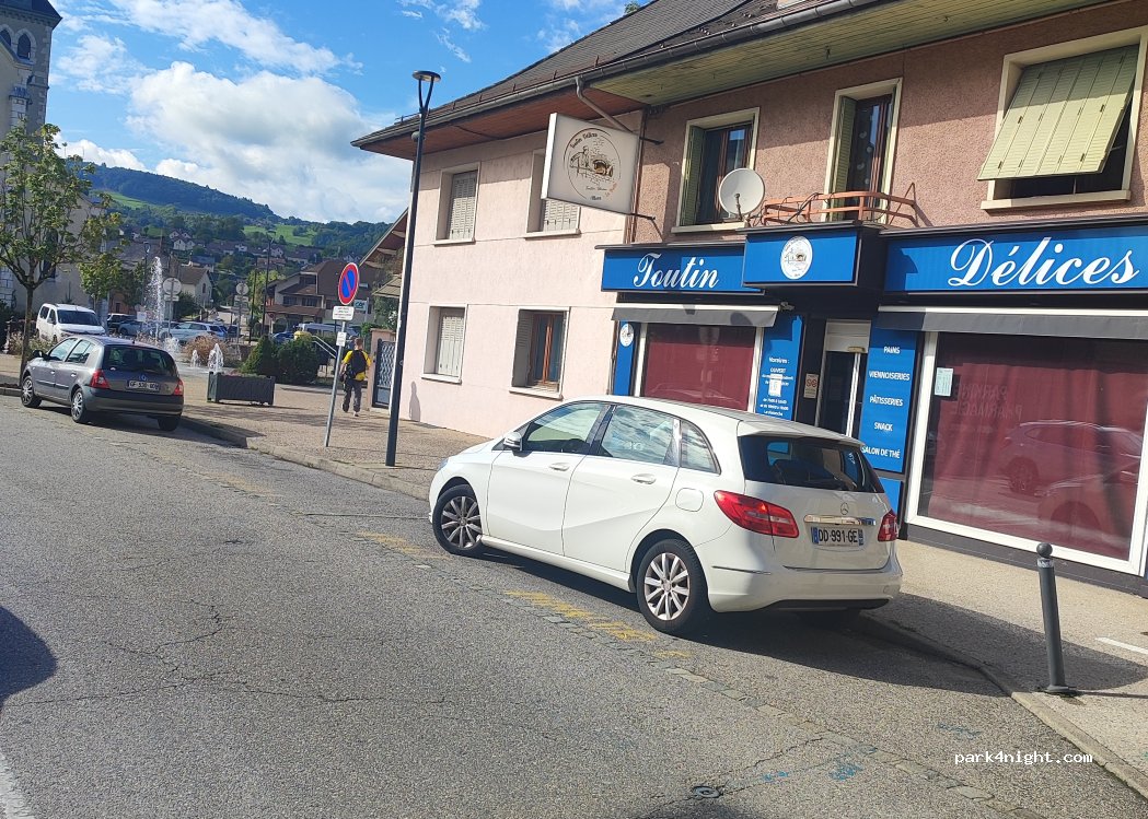 (73410) Entrelacs - Rue de la Chambotte — foto