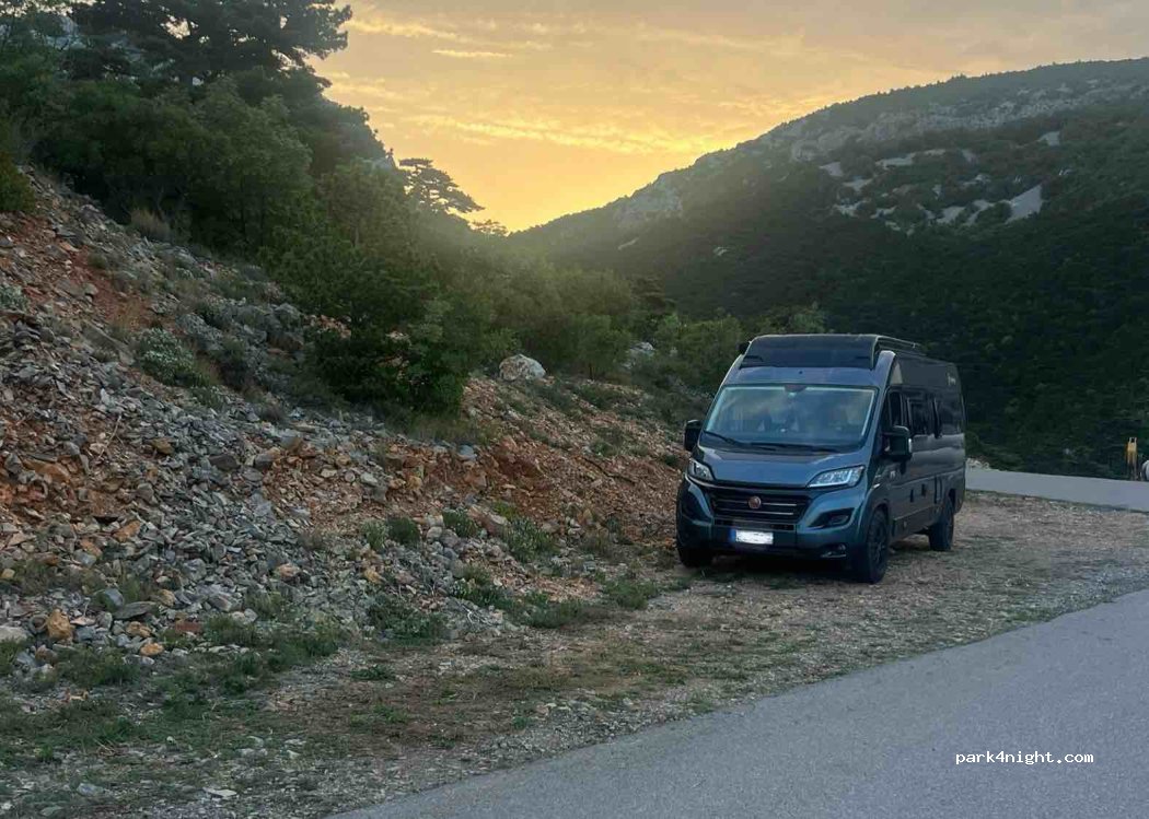 (53284) Sveti Juraj - Unnamed road — foto 2