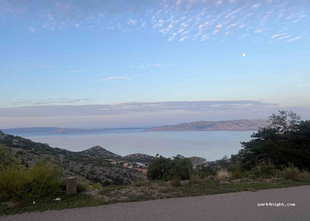 (53284) Sveti Juraj - Unnamed road — foto 3
