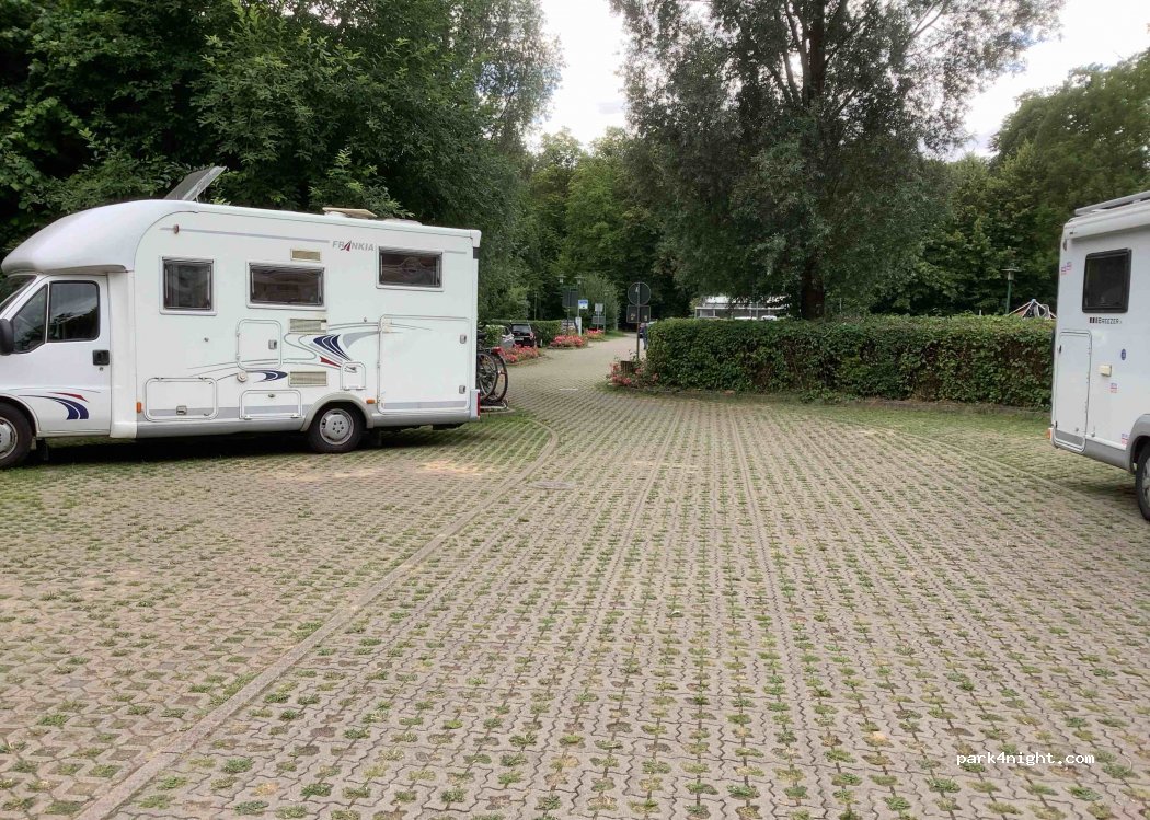 (17252) Mirow - 1A Schloßstraße — foto 3