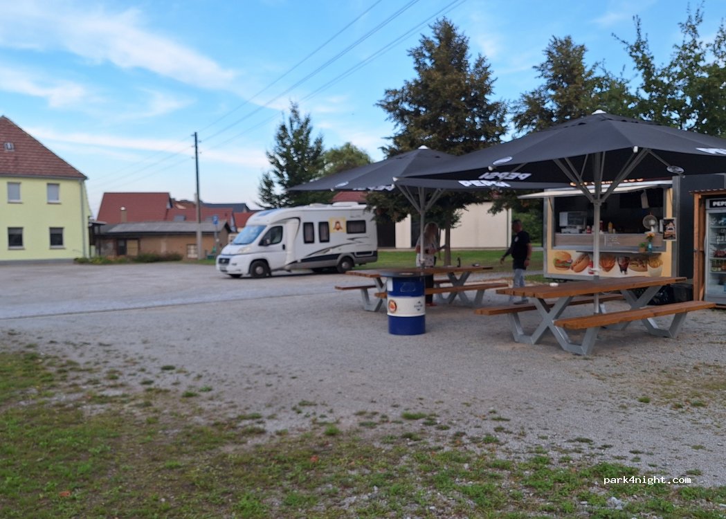 (02694) Malschwitz - Malešecy - Guttauer Landstraße — foto