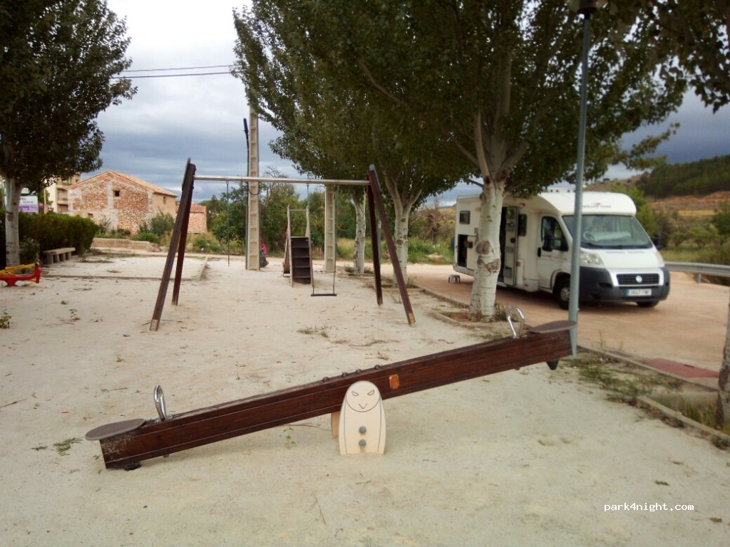 (44740) Vivel del Río Martín - 9 Calle Carretera — foto 3