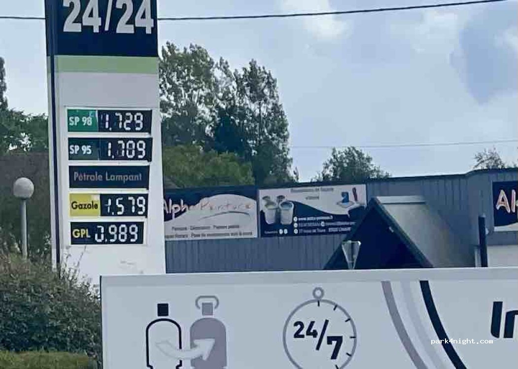 (37120) Chaveignes - Route de Tours — foto