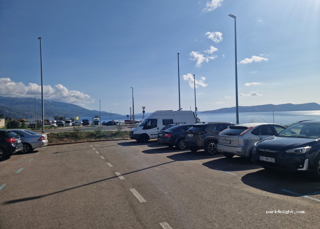 (52370) Senj - D8 — foto