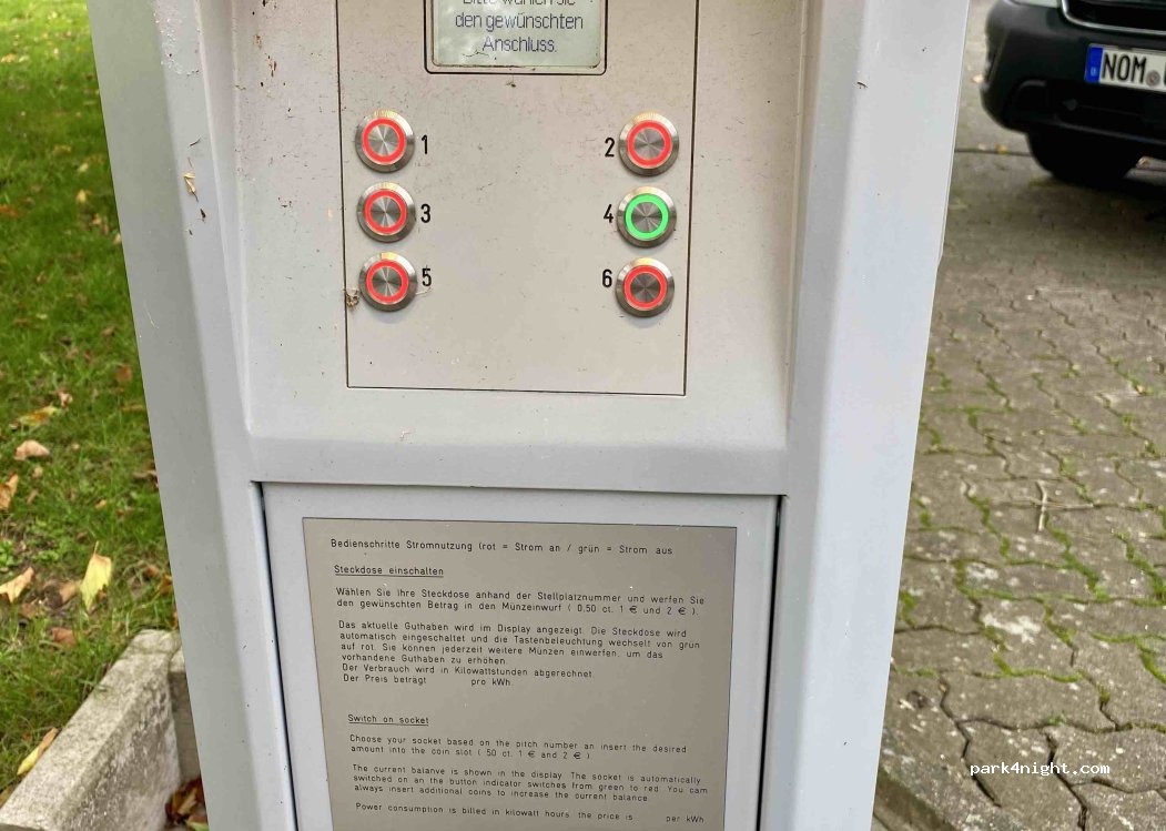 (32805) Bad Meinberg - Heinrich-Drake-Platz 1 — foto
