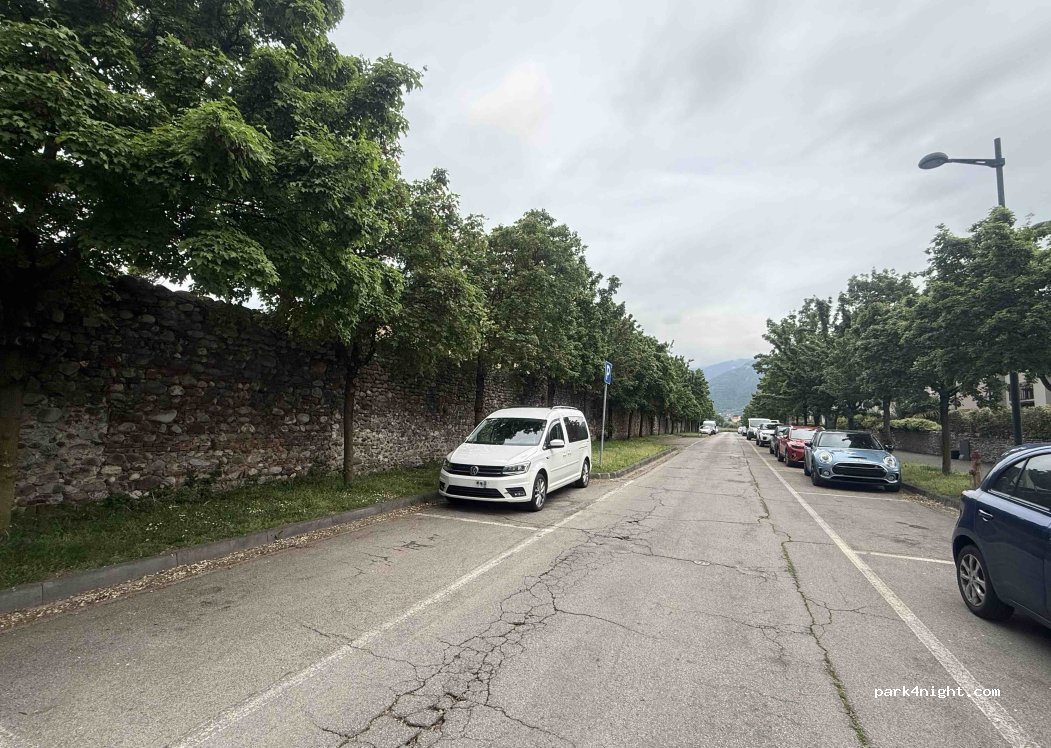 (31061) Bassano del Grappa - Via Beato Marco D'Aviano — foto 2