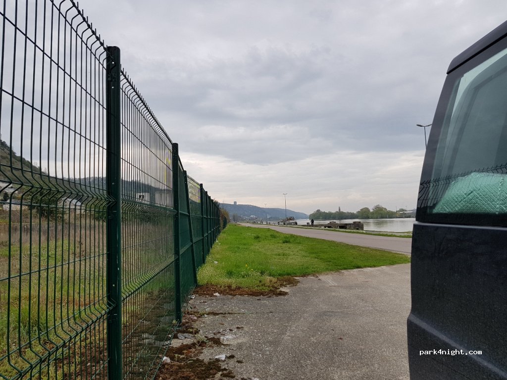 (76920) Amfreville-la-Mi-Voie - Quai Lescure — foto