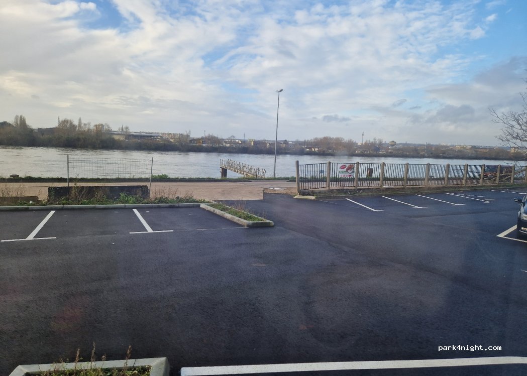 (76920) Amfreville-la-Mi-Voie - Quai Lescure — foto 4