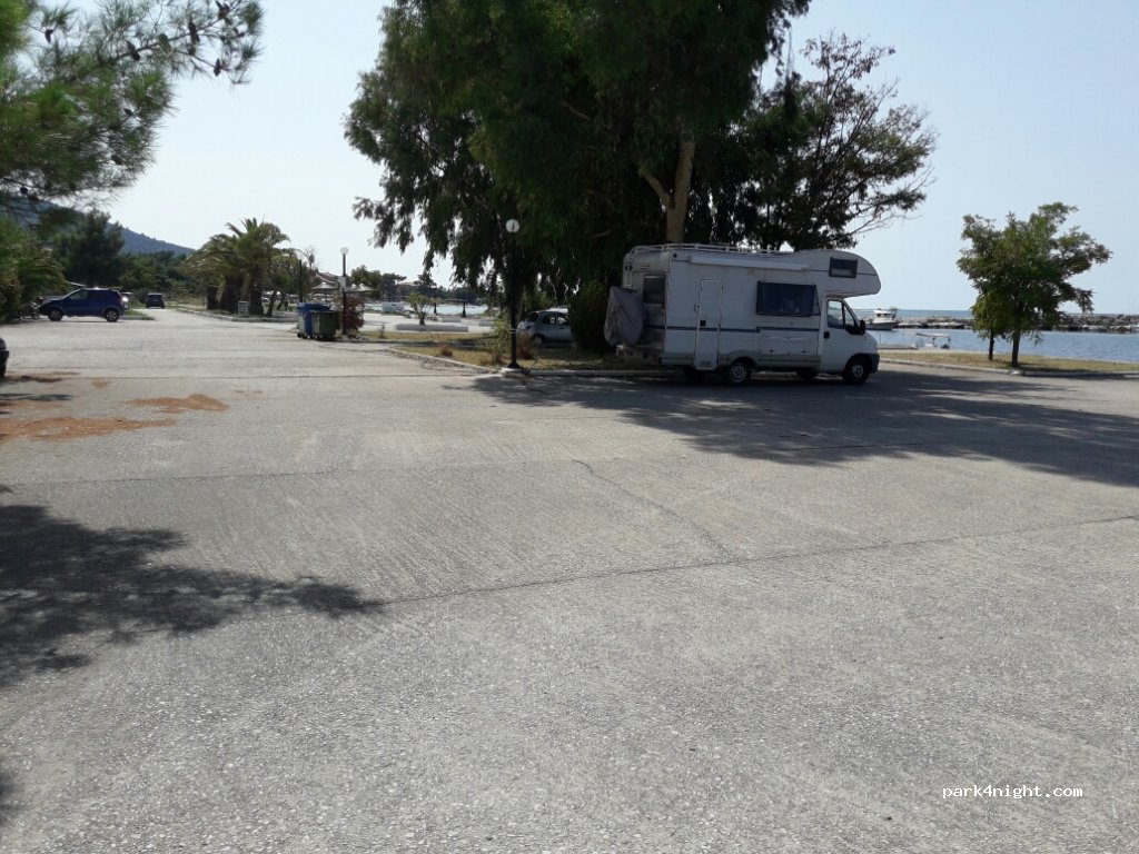 (640 10) Skala Rachoniou - Ethniki Odos Thasou Limenarion — foto
